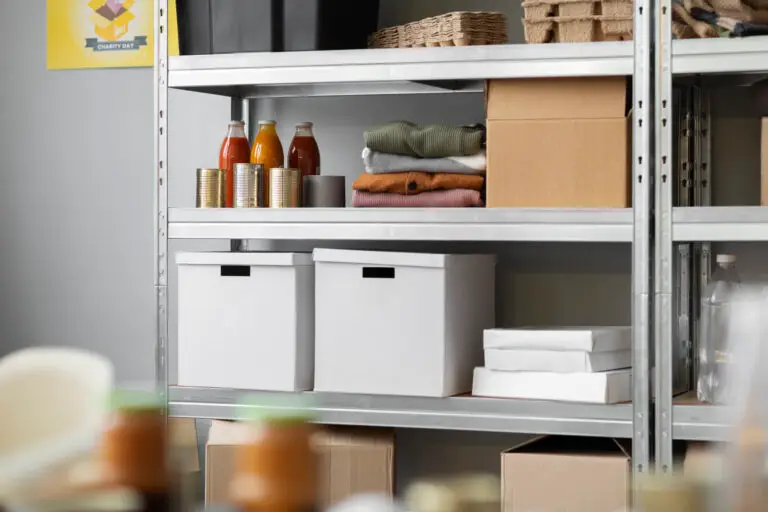 How to organize a garage