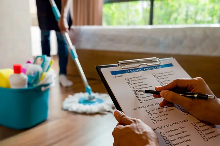 Bedroom Cleaning Checklist