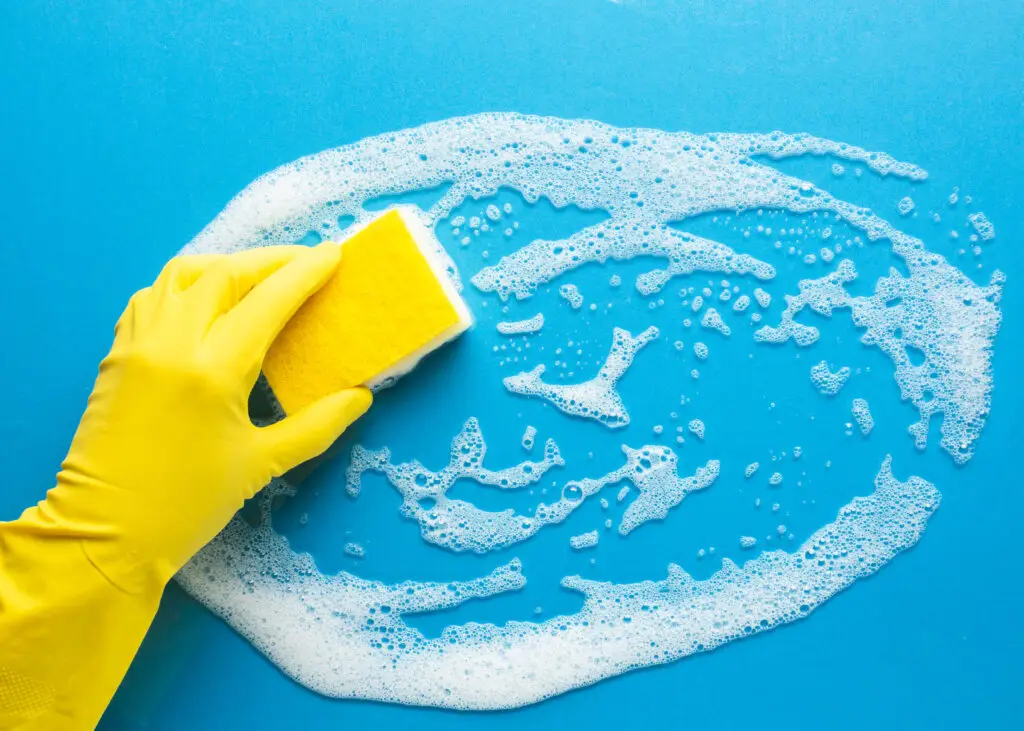 Foam Cleaners vs Liquid Cleaners